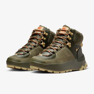 Nike City Sneakers - Limited Edition Olive Green